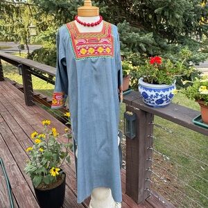 70’s vnt Hawaiian/Polynesian Dress
